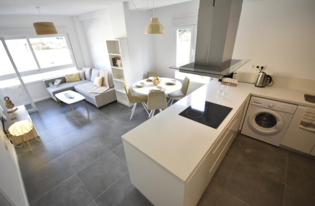 Wiederverkauf - Wohnung - Orihuela Costa - Campoamor