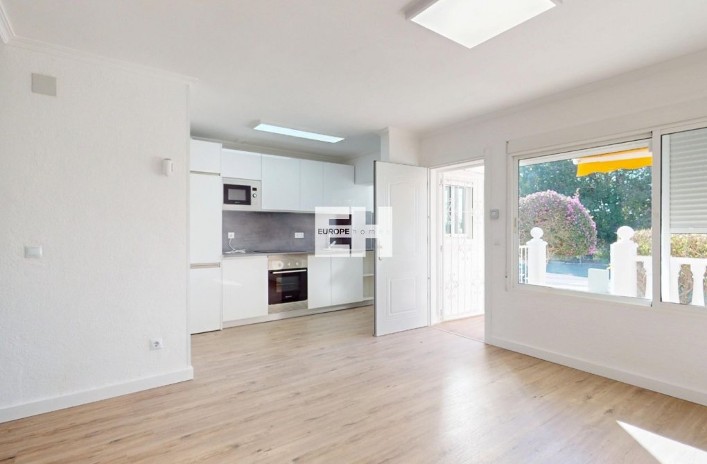 Wiederverkauf - Wohnung - Orihuela Costa - Costa Blanca