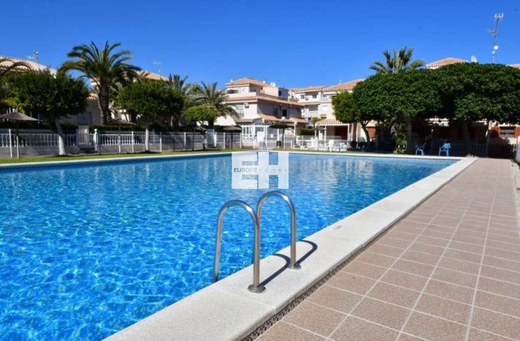 Wiederverkauf - Wohnung - Orihuela Costa - Costa Blanca