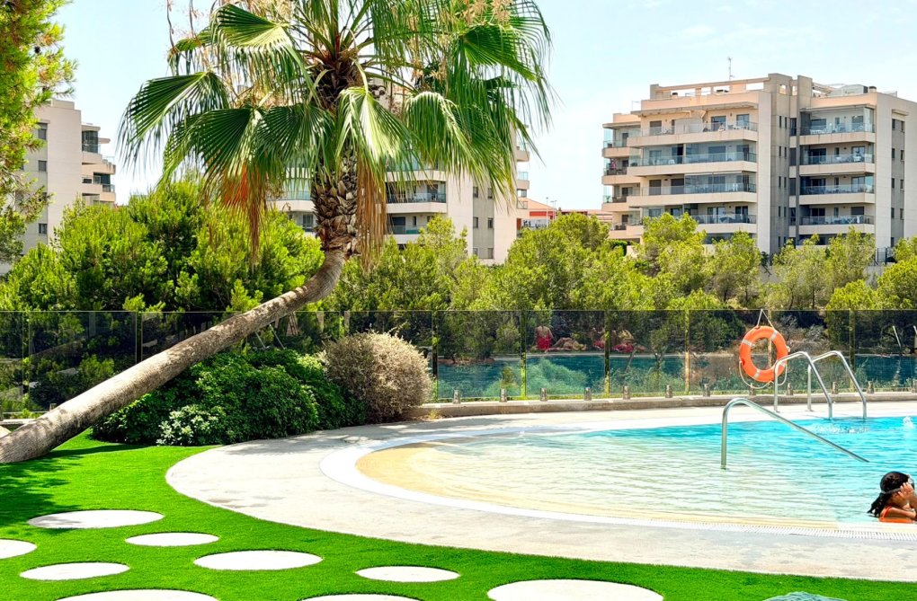 Wiederverkauf - Wohnung - Orihuela Costa - Costa Blanca