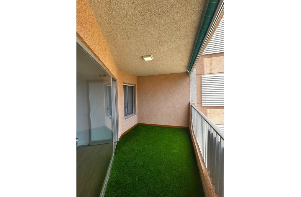 Wiederverkauf - Wohnung - Orihuela Costa - La Regia