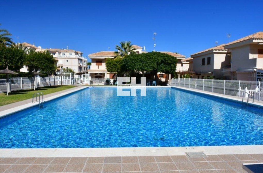 Wiederverkauf - Wohnung - Orihuela Costa - La Zenia
