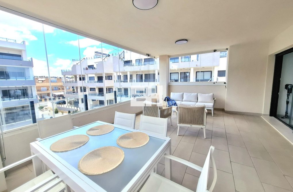Wiederverkauf - Wohnung - Orihuela Costa - Villamartín