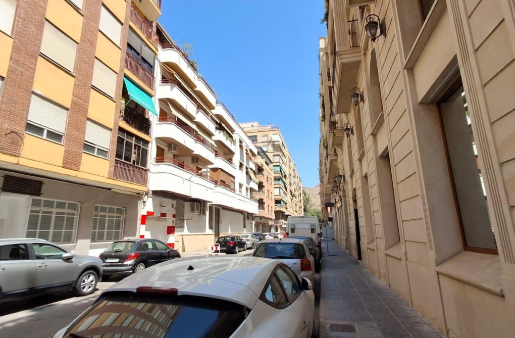 Wiederverkauf - Wohnung - Orihuela - Zona Centro