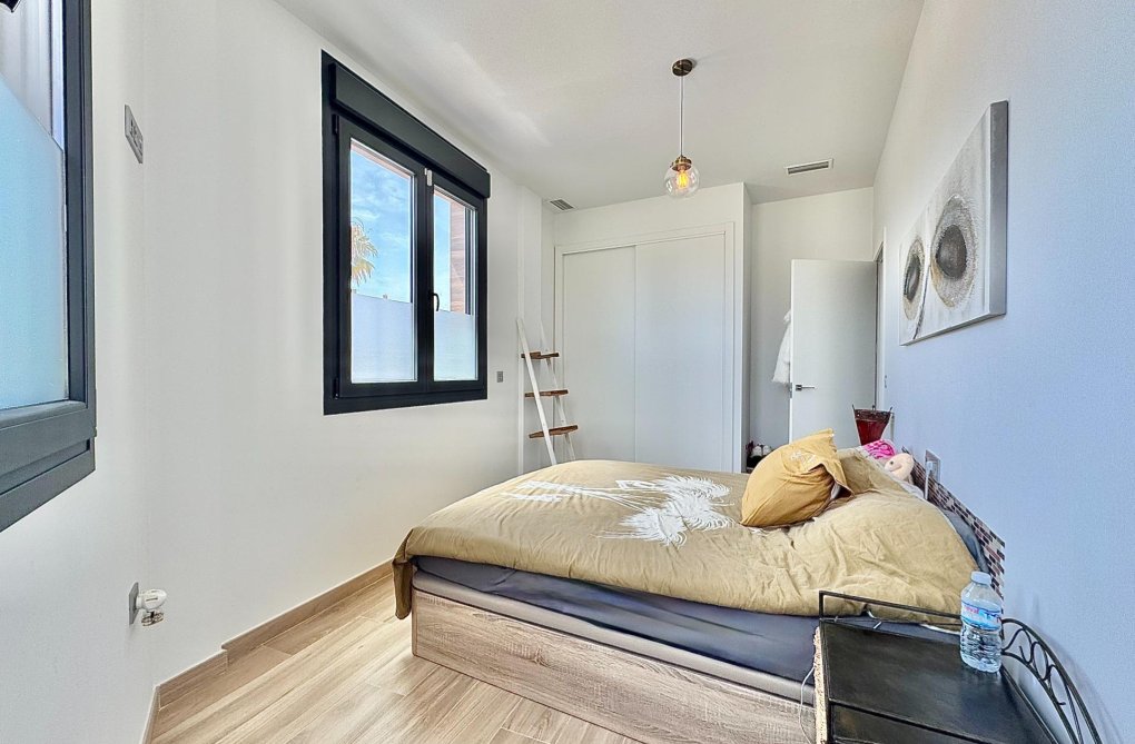 Wiederverkauf - Wohnung - Santiago de la Ribera - Santiago De La Ribera