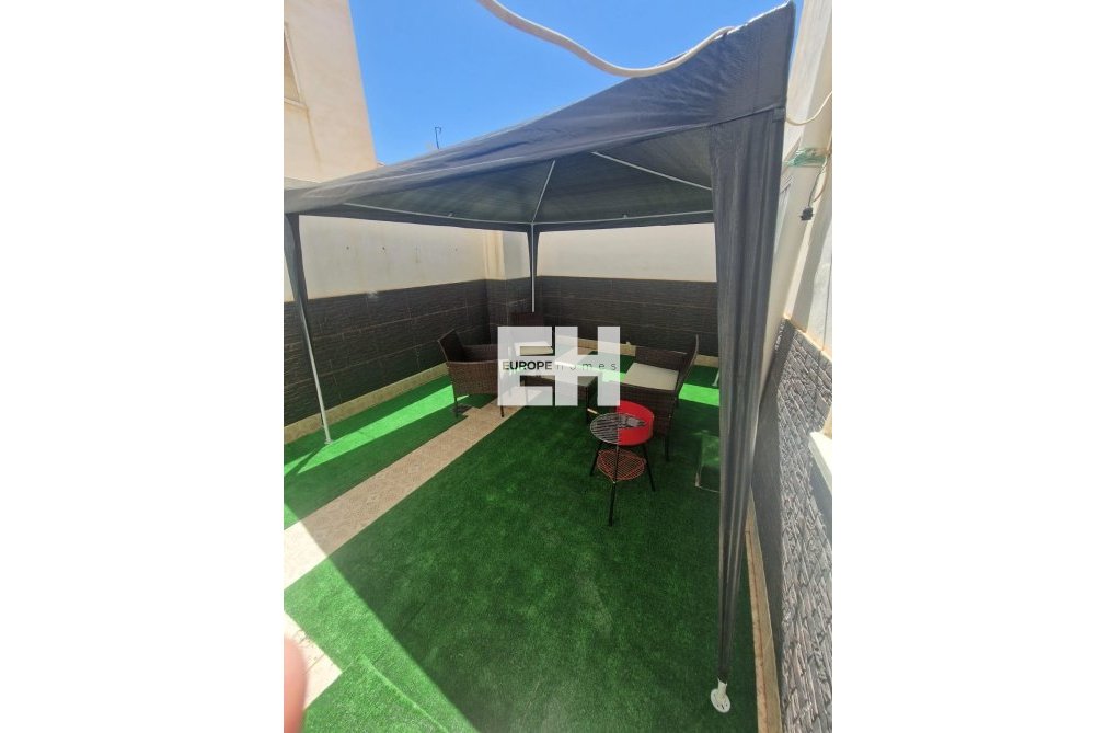 Wiederverkauf - Wohnung - Torrevieja - Centro - Muelle Pesquero