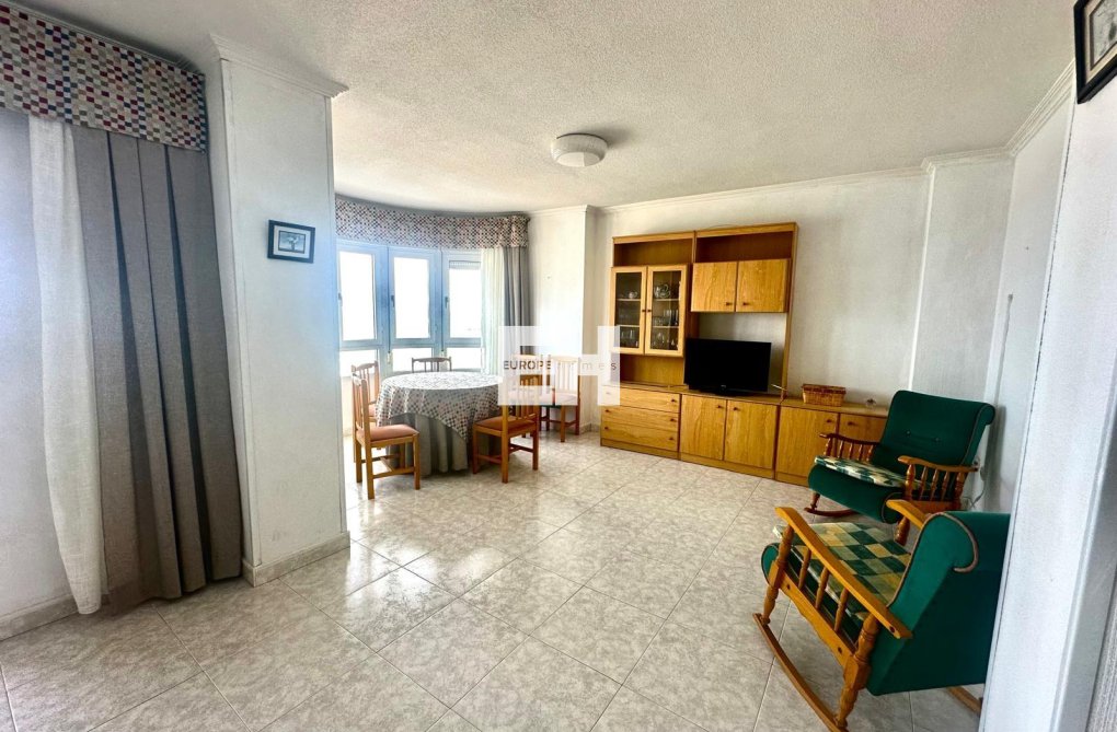 Wiederverkauf - Wohnung - Torrevieja - Centro