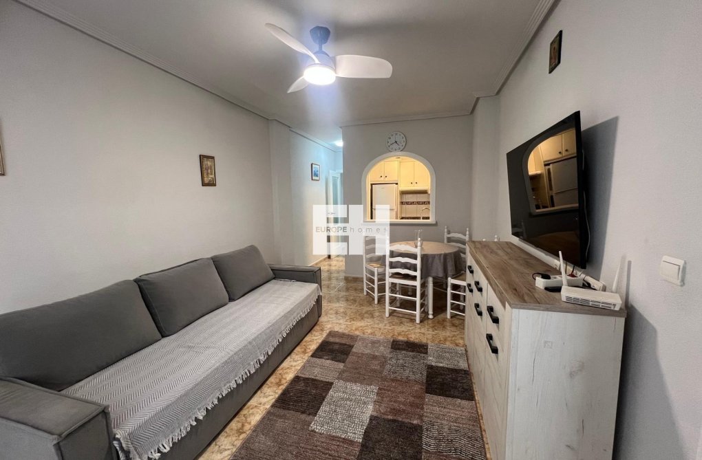 Wiederverkauf - Wohnung - Torrevieja - Centro