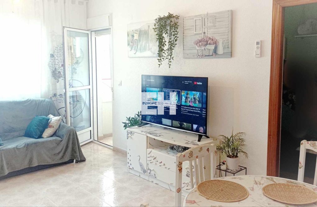 Wiederverkauf - Wohnung - Torrevieja - Centro