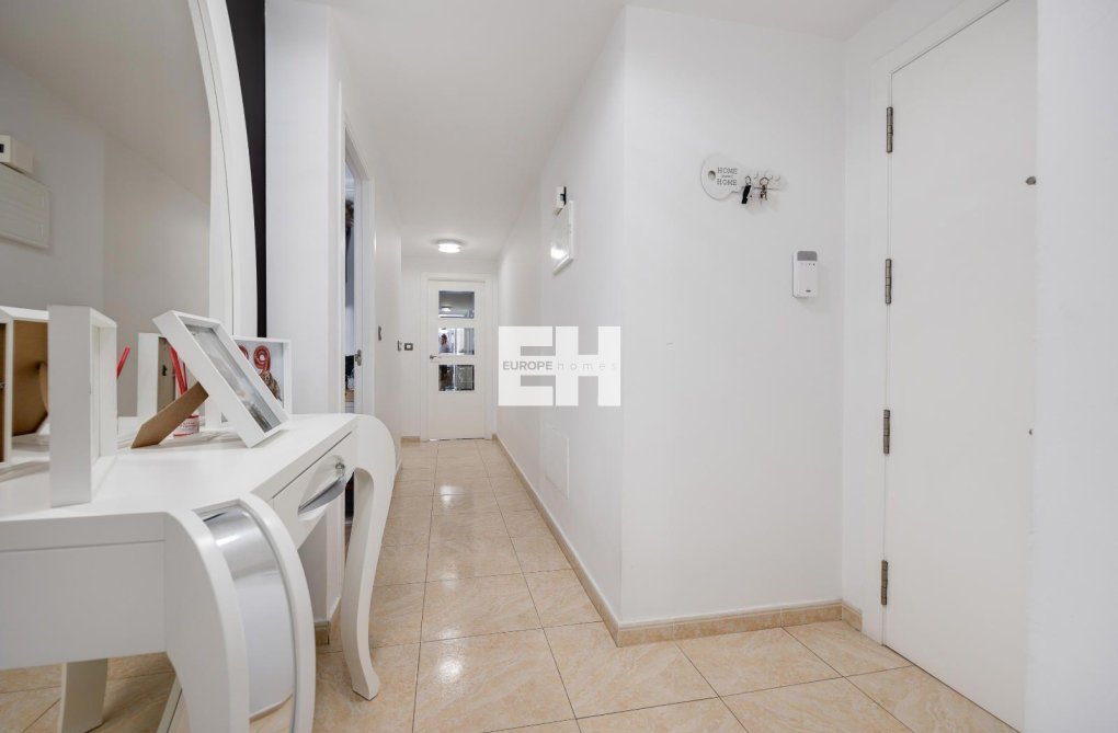 Wiederverkauf - Wohnung - Torrevieja - Centro