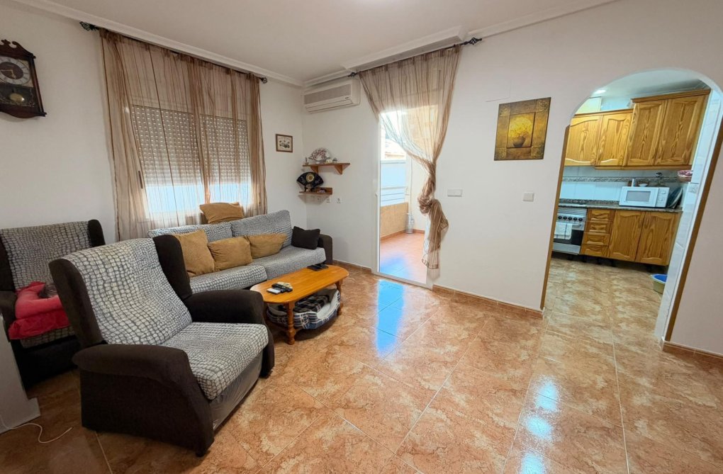 Wiederverkauf - Wohnung - Torrevieja - Centro