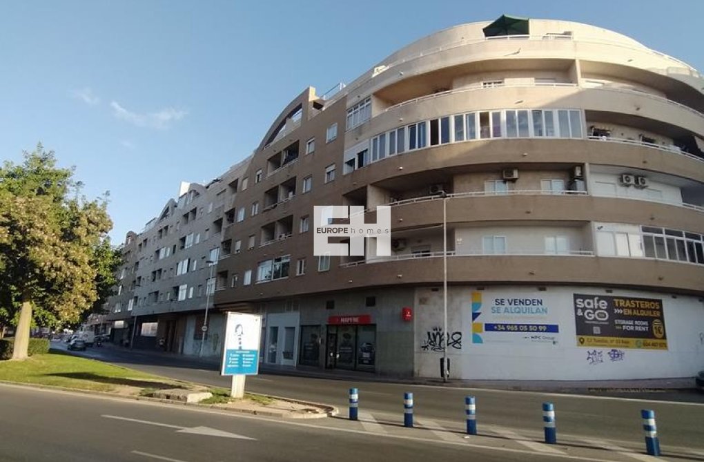 Wiederverkauf - Wohnung - Torrevieja - El Molino