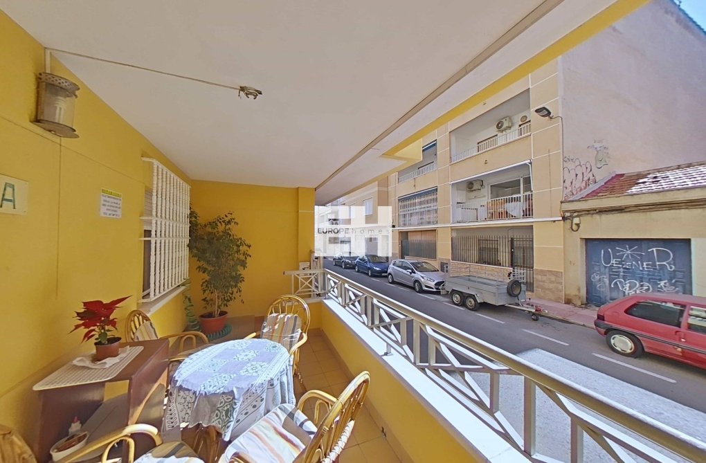 Wiederverkauf - Wohnung - Torrevieja - Estacion De Autobuses