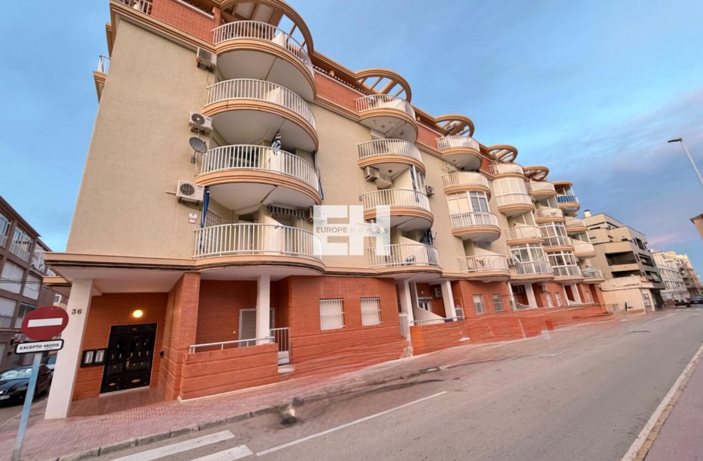 Wiederverkauf - Wohnung - Torrevieja - La Mata Pueblo