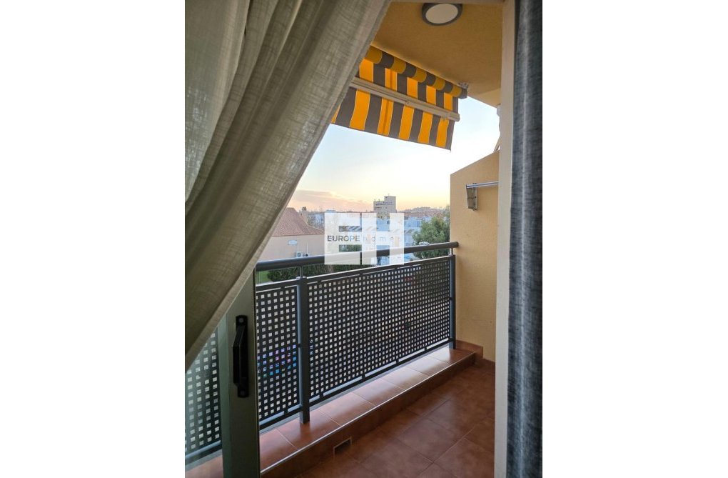 Wiederverkauf - Wohnung - Torrevieja - Nueva Torrevieja