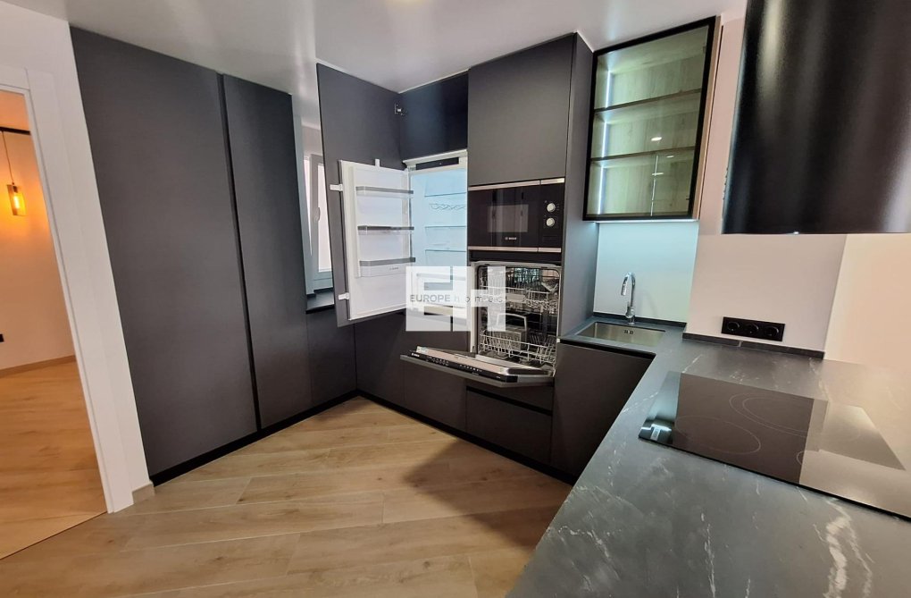 Wiederverkauf - Wohnung - Torrevieja - Playa de los Locos