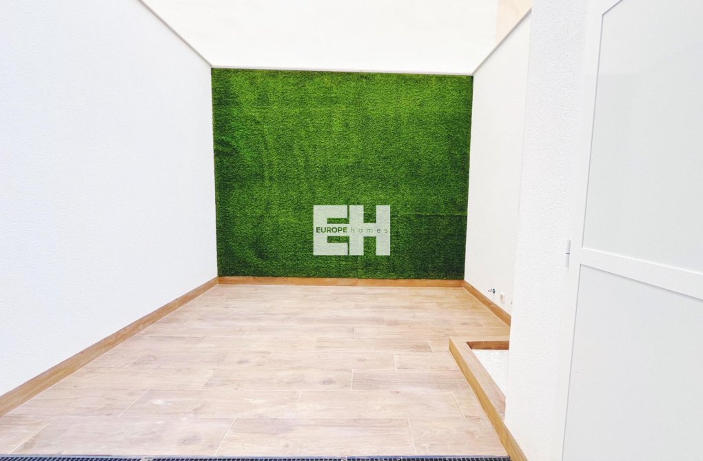 Wiederverkauf - Wohnung - Torrevieja - Playa del Cura