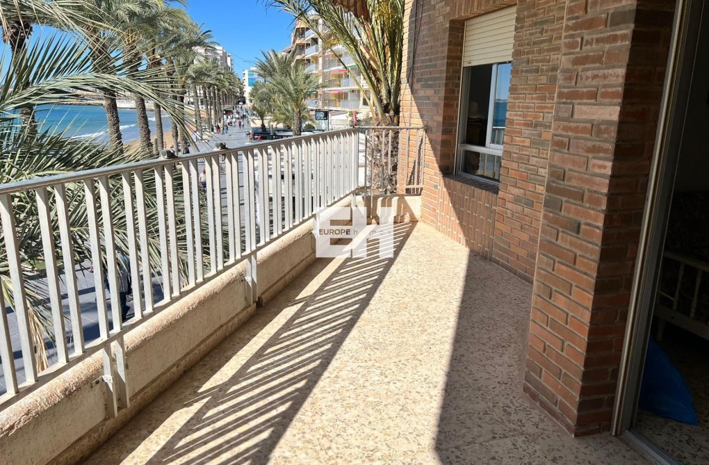 Wiederverkauf - Wohnung - Torrevieja - Playa del Cura