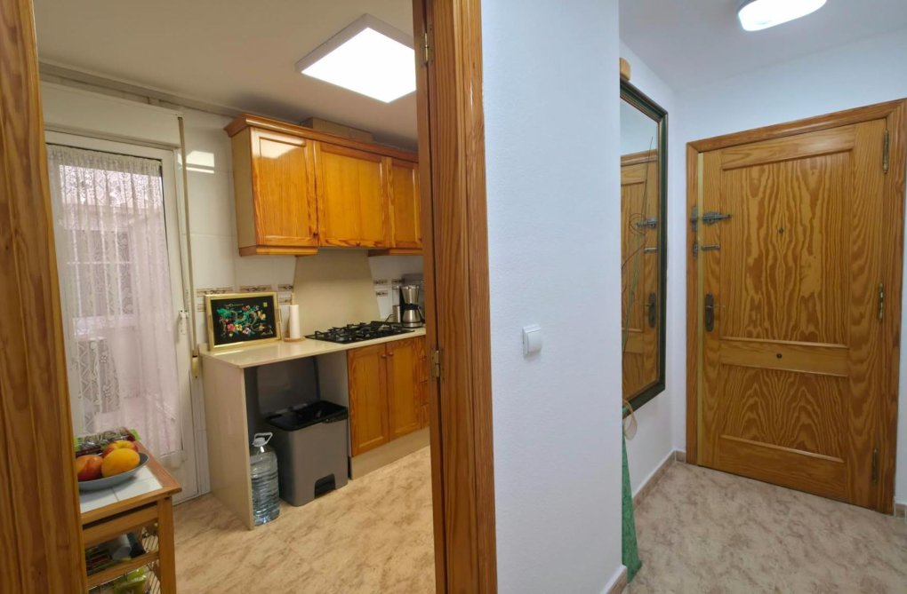 Wiederverkauf - Wohnung - Torrevieja - Playa del Cura