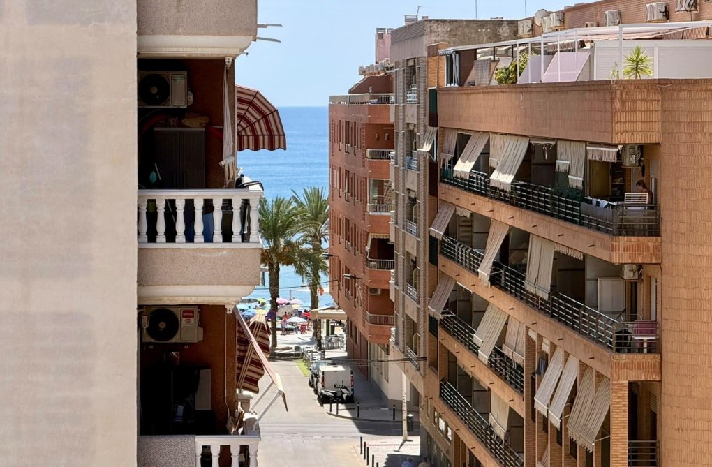 Wiederverkauf - Wohnung - Torrevieja - Playa del Cura