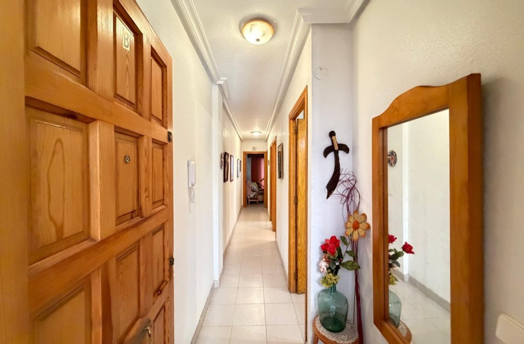 Wiederverkauf - Wohnung - Torrevieja - Playa del Cura
