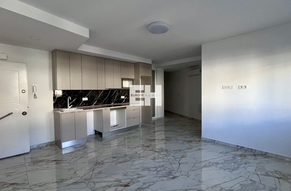 Wiederverkauf - Wohnung - Torrevieja - PLAYA LOS LOCOS