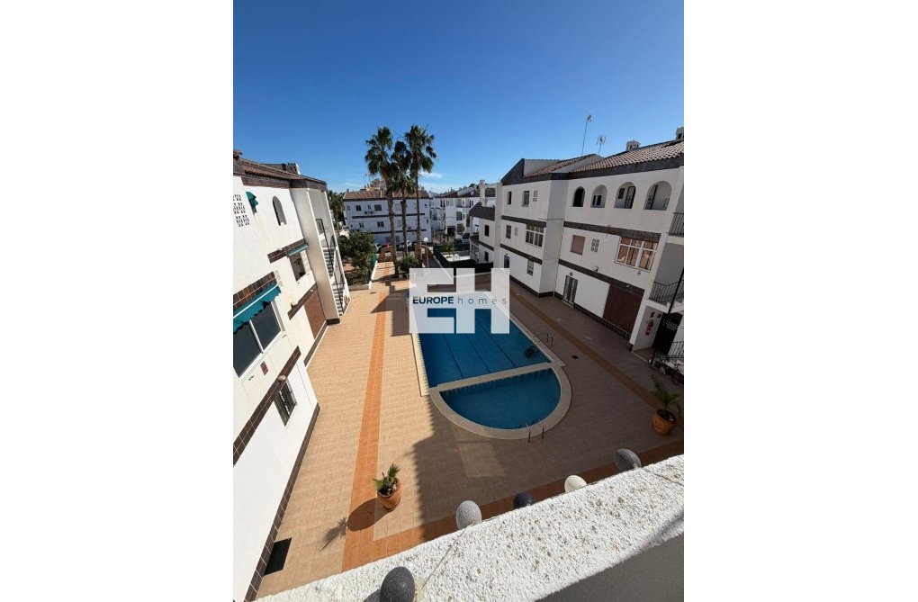 Wiederverkauf - Wohnung - Torrevieja - Punta Prima
