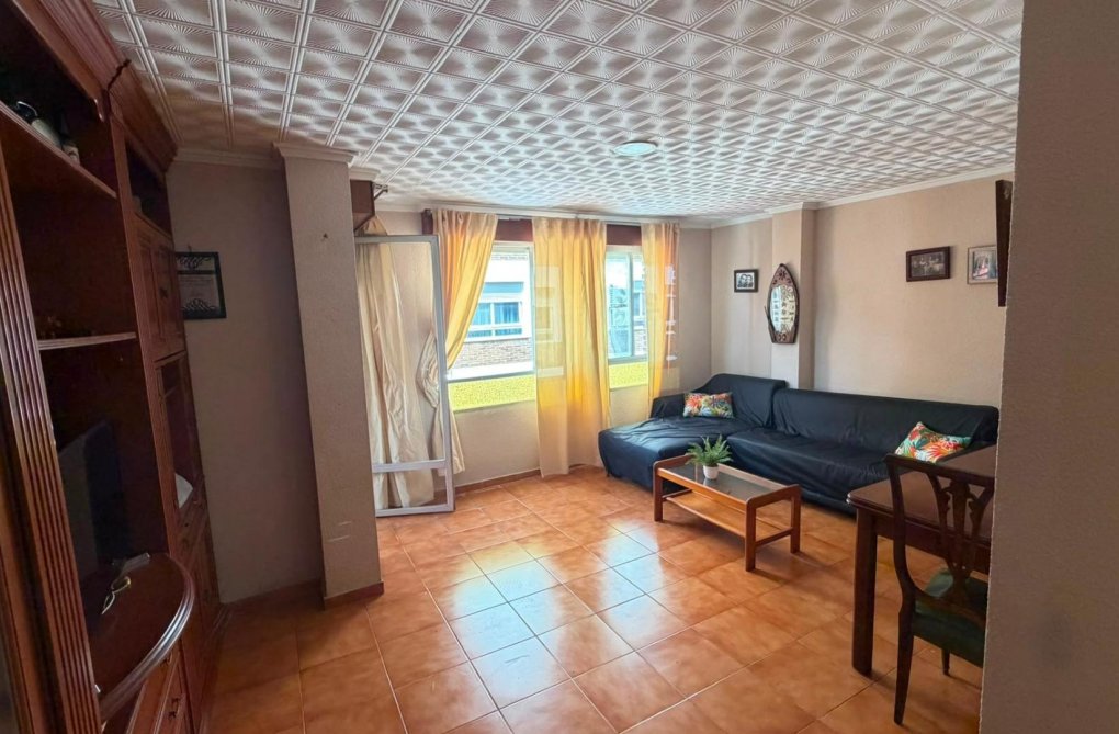 Wiederverkauf - Wohnung - Torrevieja