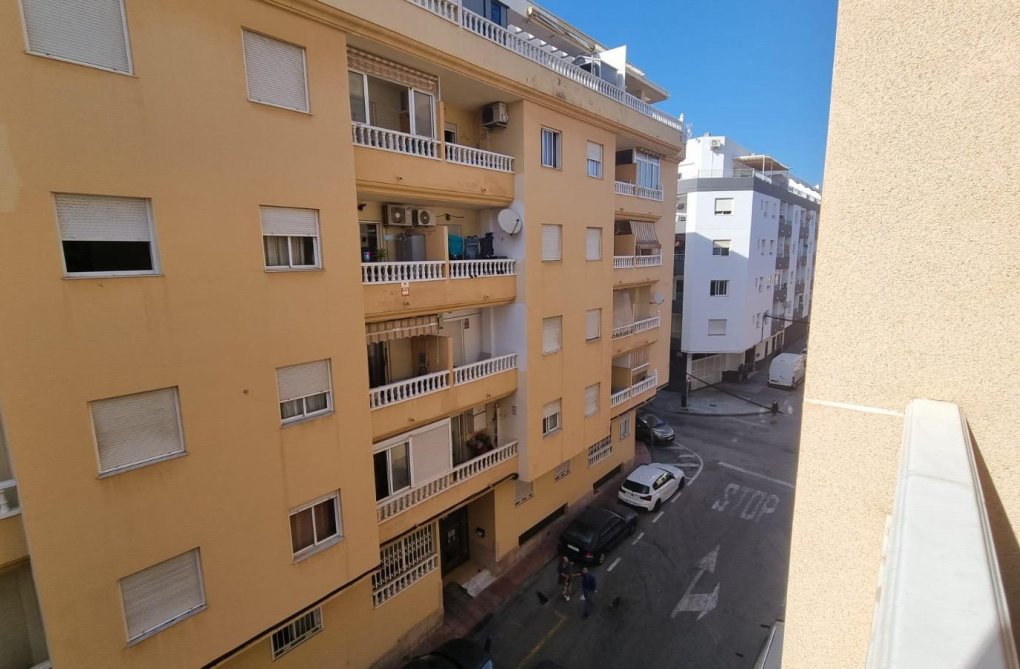 Wiederverkauf - Wohnung - Torrevieja