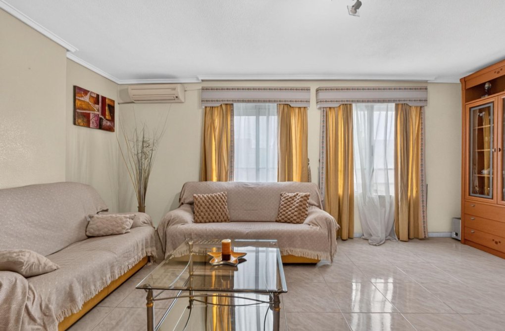 Wiederverkauf - Wohnung - Torrevieja