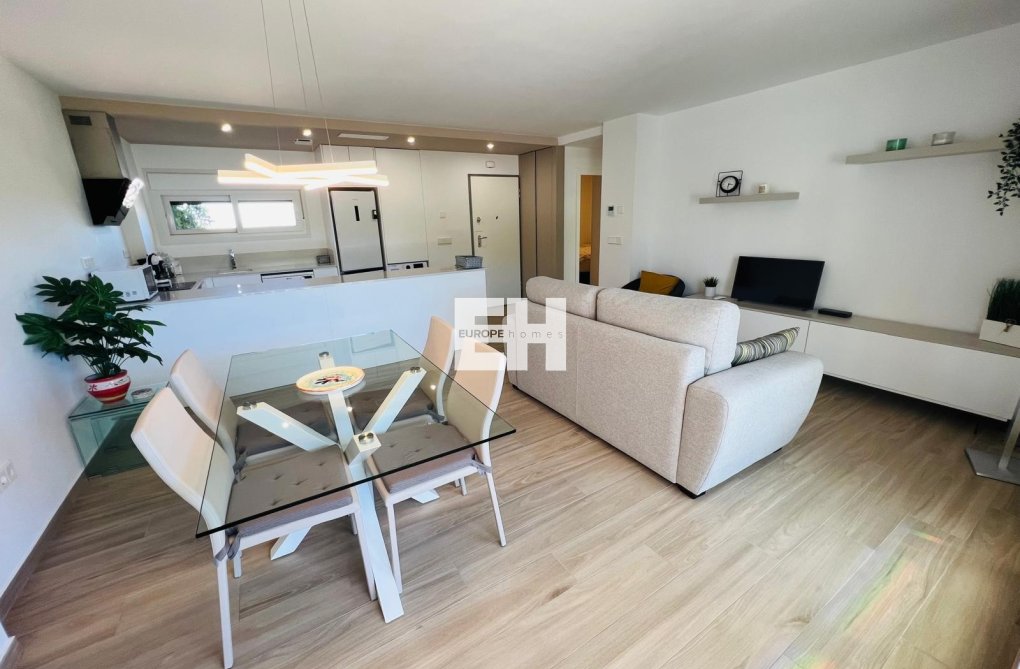 Wiederverkauf - Wohnung - Vistabella Golf Entre Naranjos - Inland