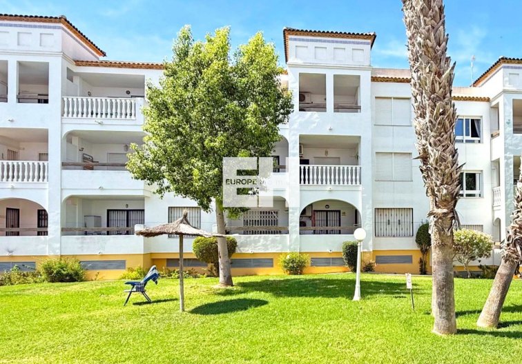 Wohnung - Wiederverkauf - Orihuela Costa - Costa Blanca