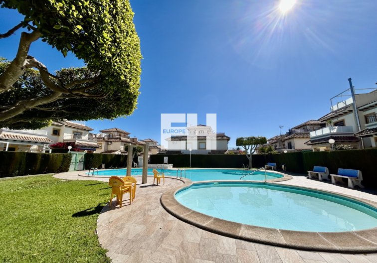 Wohnung - Wiederverkauf - Punta Prima - Costa Blanca