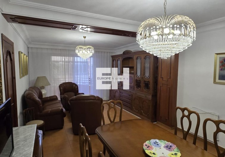 Wohnung - Wiederverkauf - Torrevieja - Centro