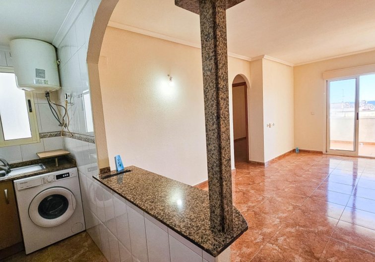 Wohnung - Wiederverkauf - Torrevieja - Centro