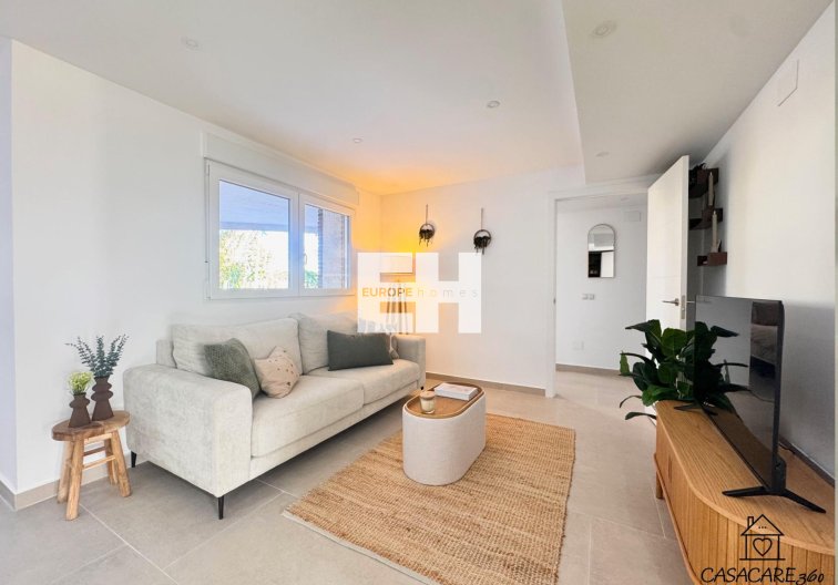 Wohnung - Wiederverkauf - Torrevieja - El Acequión - Los Náufragos