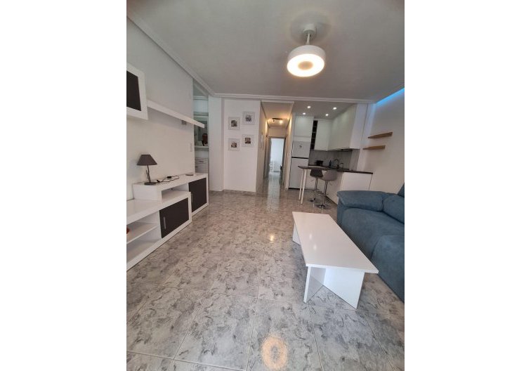 Wohnung - Wiederverkauf - Torrevieja - Nueva Torrevieja