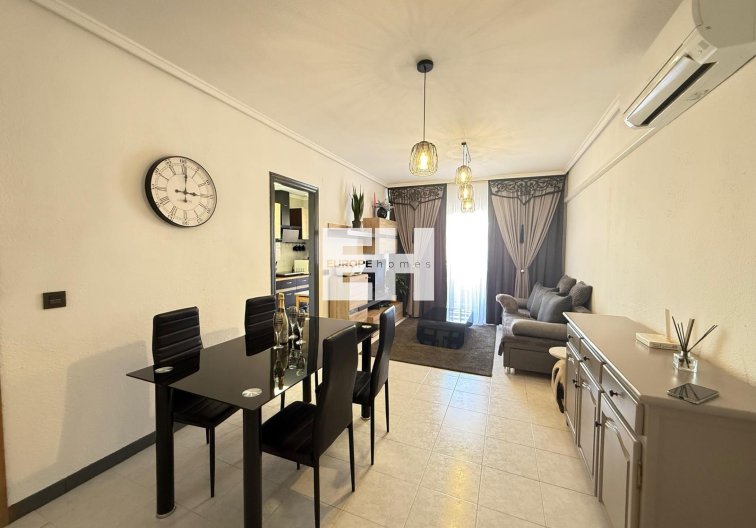 Wohnung - Wiederverkauf - Torrevieja - Parque De Las Naciones