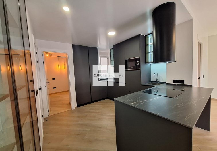 Wohnung - Wiederverkauf - Torrevieja - Playa de los Locos
