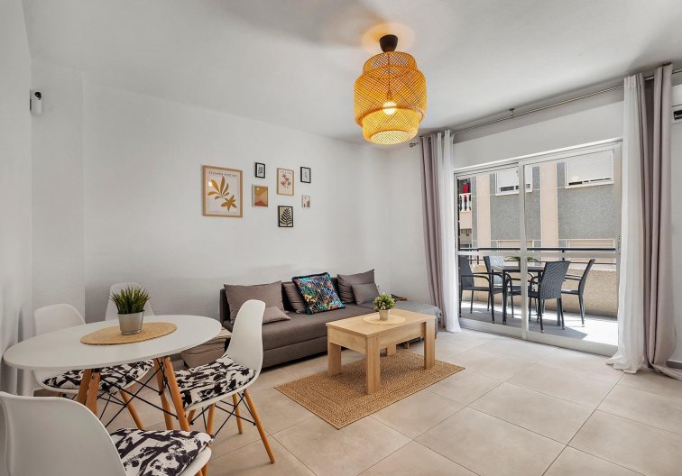 Wohnung - Wiederverkauf - Torrevieja - Playa de los Locos