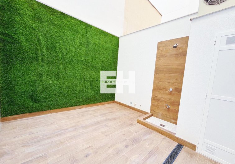 Wohnung - Wiederverkauf - Torrevieja - Playa del Cura