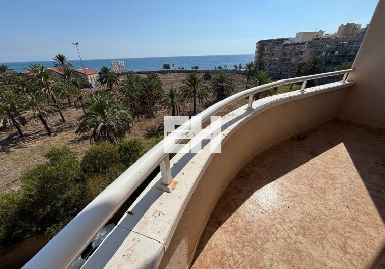 Wohnung - Wiederverkauf - Torrevieja - Playa del Cura