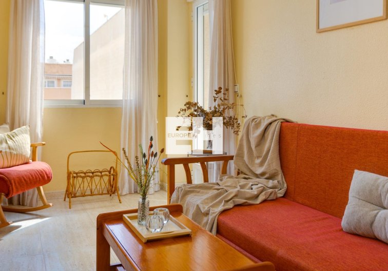 Wohnung - Wiederverkauf - Torrevieja - Playa del Cura