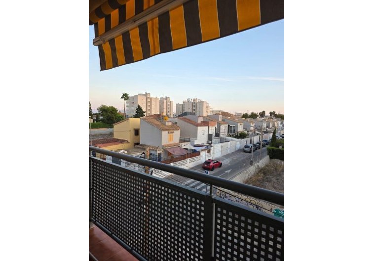 Wohnung - Wiederverkauf - Torrevieja - Playa del Cura