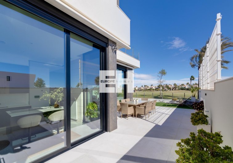 Construction Neuve - villa - Pilar de la Horadada - Roda Golf