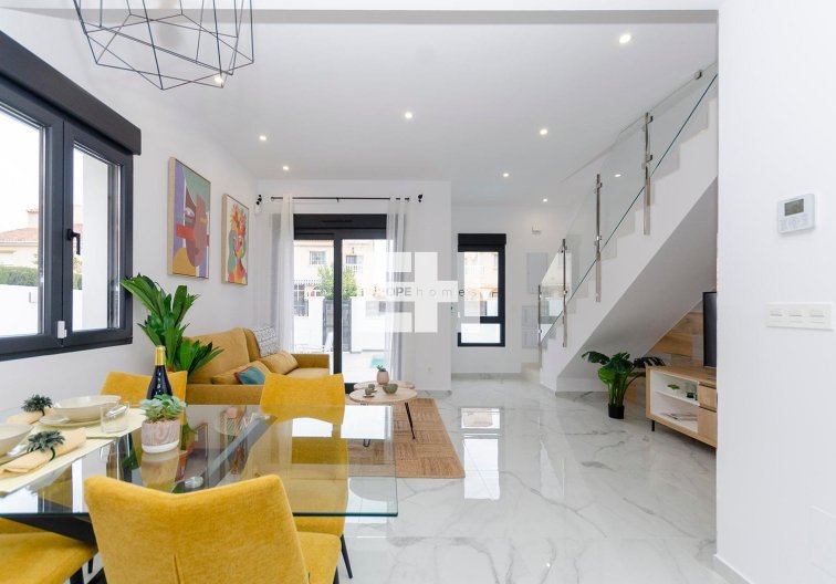 Obra Nueva - villa - Torrevieja - Torretas