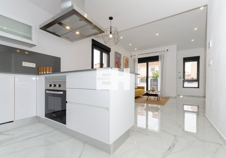 Obra Nueva - villa - Torrevieja - Torretas