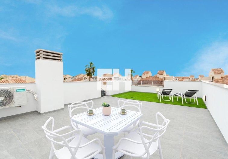 Obra Nueva - villa - Torrevieja - Torretas