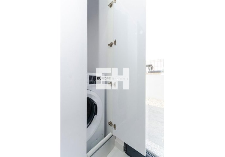 Obra Nueva - villa - Torrevieja - Torretas