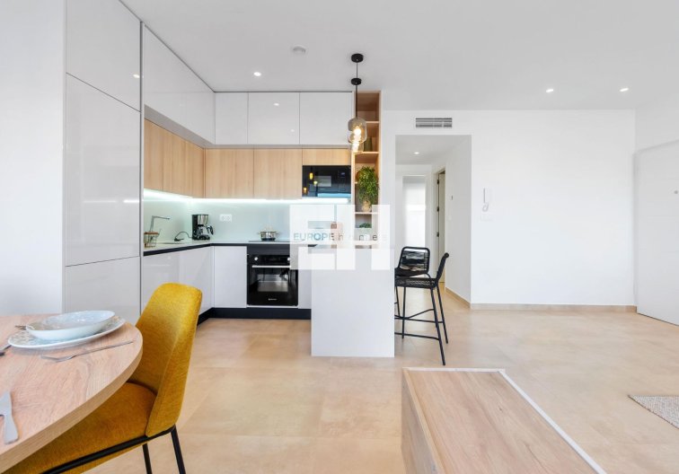 Obra Nueva - Bungalow en planta alta - Torrevieja - Los Balcones 